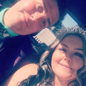 Meet your Posher, Derrick